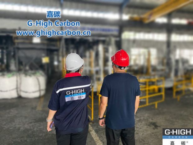 用专业产品服务和完整配套方案，让客户“放心、省心、舒心”